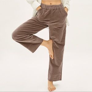 Everlane, The Corduroy Easy Pant, 14